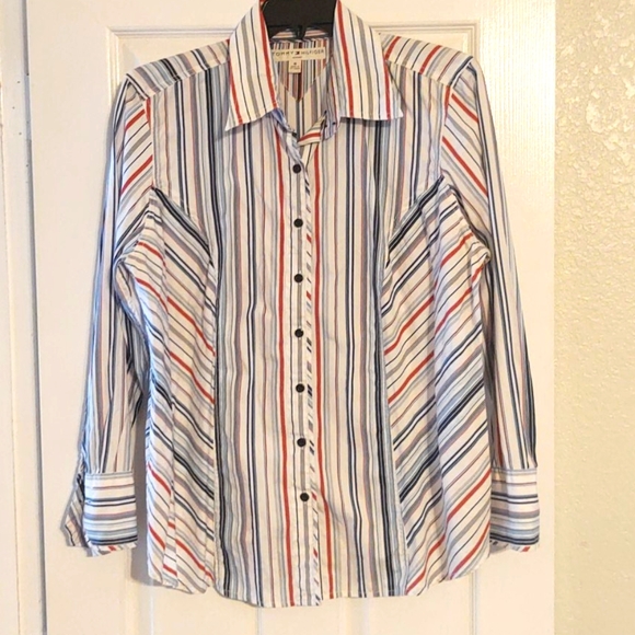 Classy striped button down - Picture 1 of 4